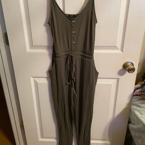 Rue 21, Medium, Sage